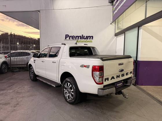 FORD RANGER 3.2 LIMITED 4X4 CD 20V DIESEL 4P AUTOMÁTICO FORD RANGER 3.2 LIMITED 4X4 CD 20V DIESEL 4P AUTOMÁTICO